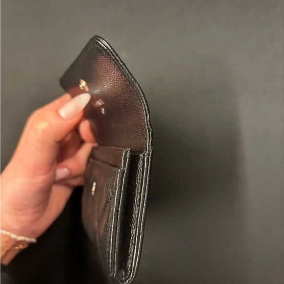 Chanel Quilted Caviar CC Flap Card Holder Black with Black Hardware - Picture 7 of 13